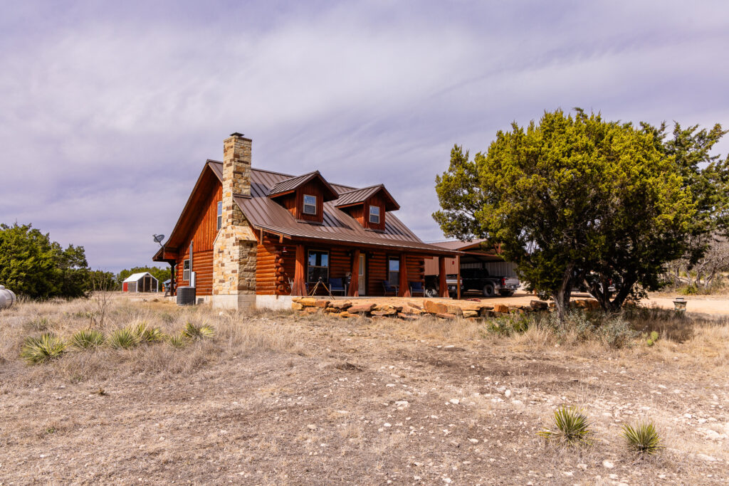 Dominion 100 Ranch | 100± Kimble – trsranch.com
